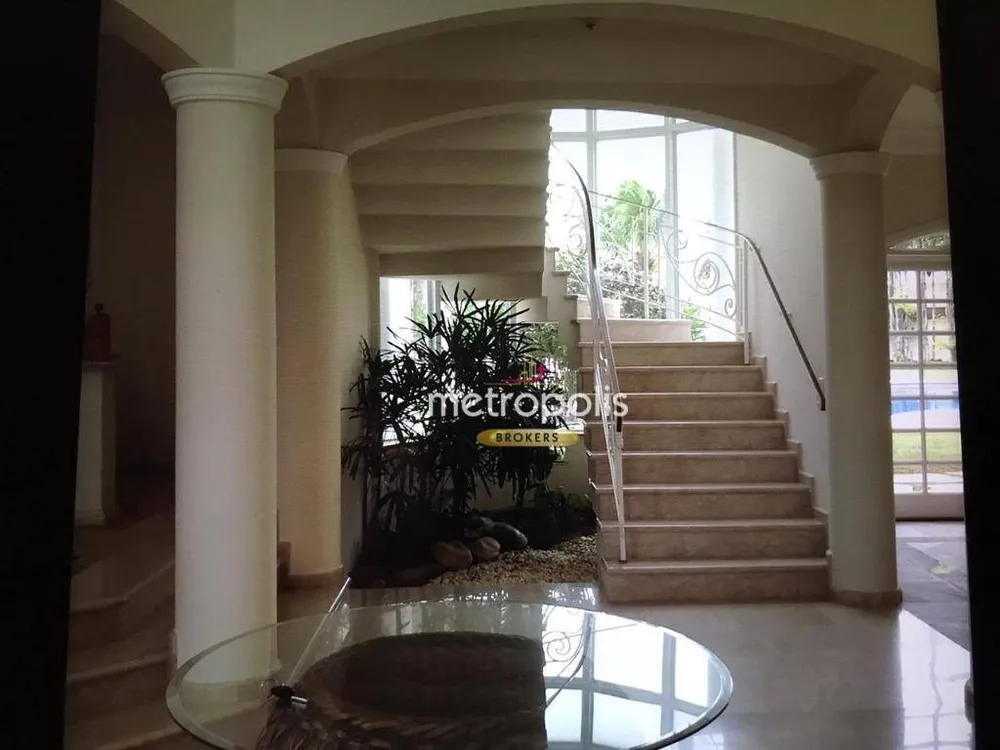 Sobrado, 5 quartos, 1300 m² - Foto 1