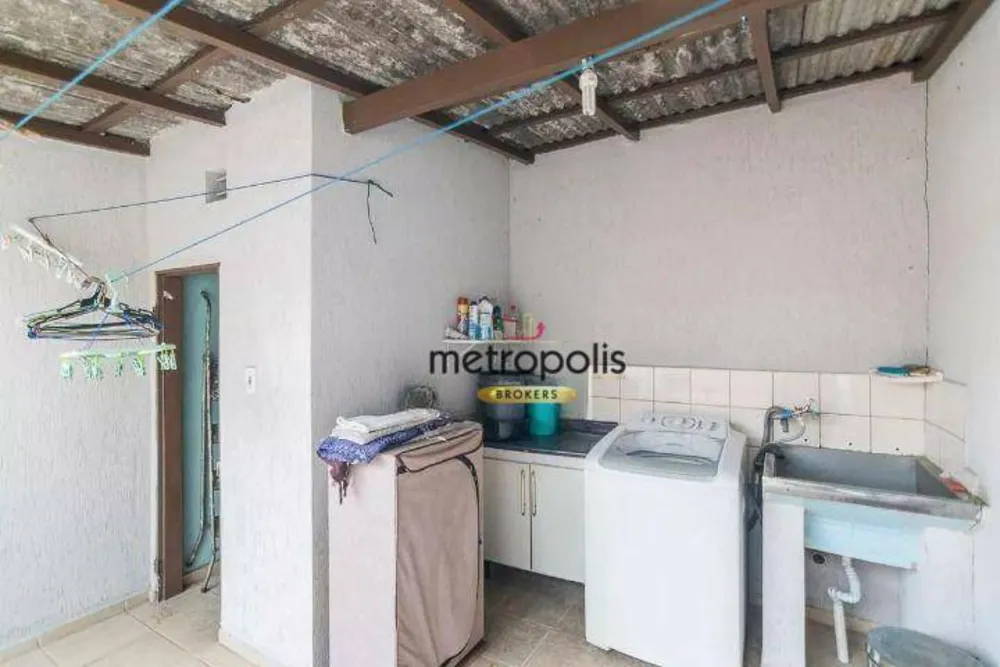 Sobrado, 3 quartos, 209 m² - Foto 1
