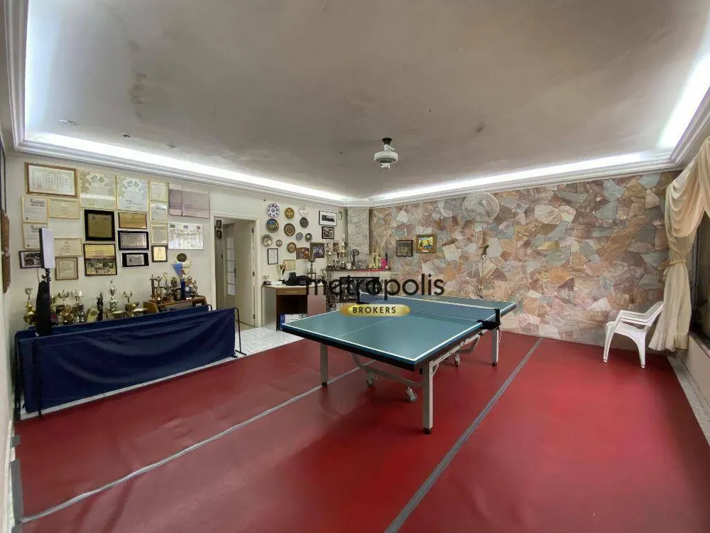 Sobrado, 4 quartos, 356 m² - Foto 1