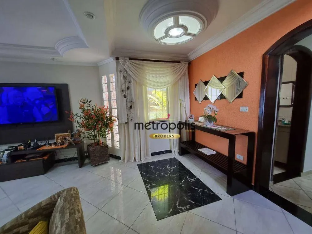 Casa, 4 quartos, 280 m² - Foto 1