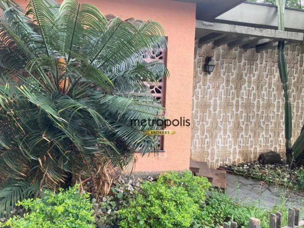 Casa, 3 quartos, 224 m² - Foto 1