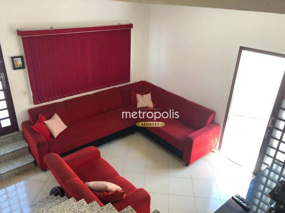 Sobrado, 3 quartos, 290 m² - Foto 1