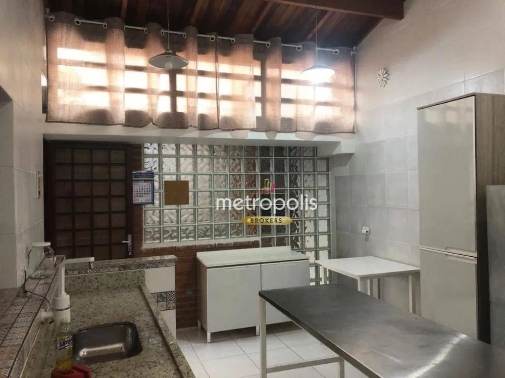Sobrado, 3 quartos, 290 m² - Foto 1