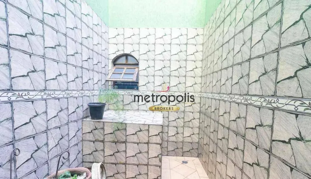 Sobrado, 3 quartos, 220 m² - Foto 2