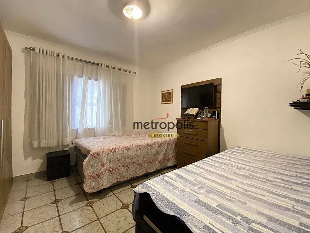 Casa, 6 quartos, 202 m² - Foto 2