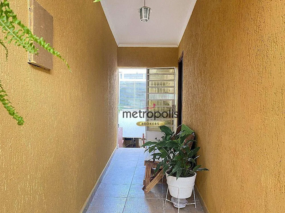 Casa, 6 quartos, 202 m² - Foto 1