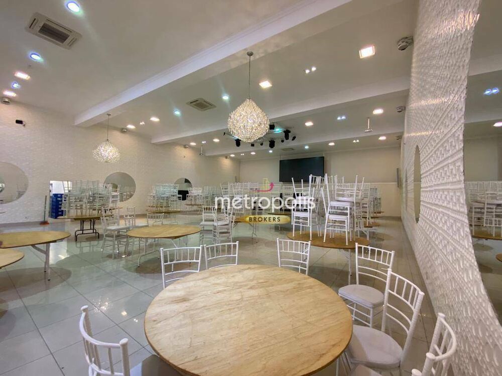 Prédio Inteiro, 834 m² - Foto 1