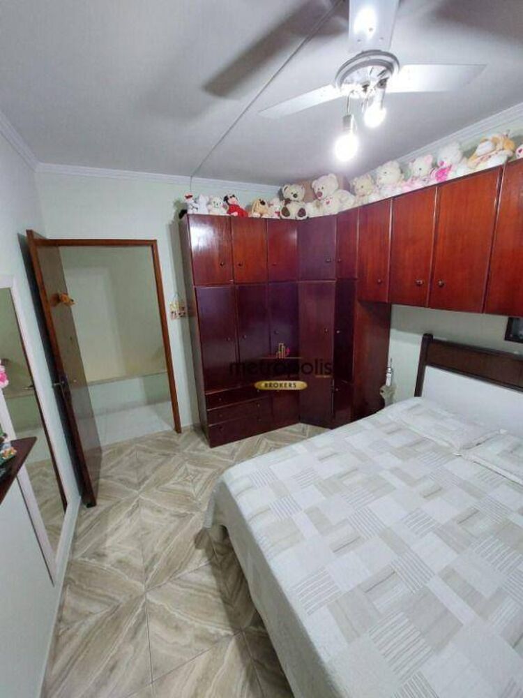 Sobrado à venda com 4 quartos, 191m² - Foto 1