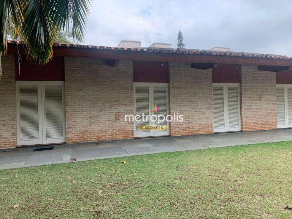Casa à venda e aluguel com 4 quartos, 672m² - Foto 2