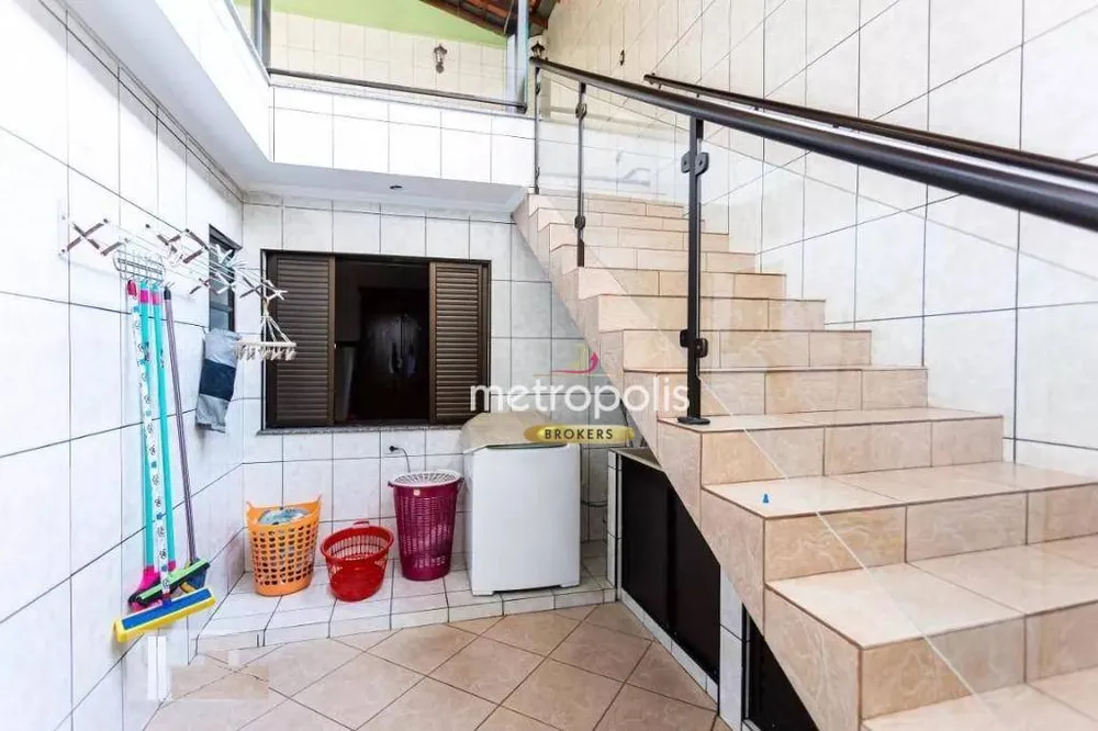 Sobrado, 5 quartos, 247 m² - Foto 1