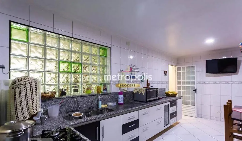 Sobrado, 5 quartos, 247 m² - Foto 5