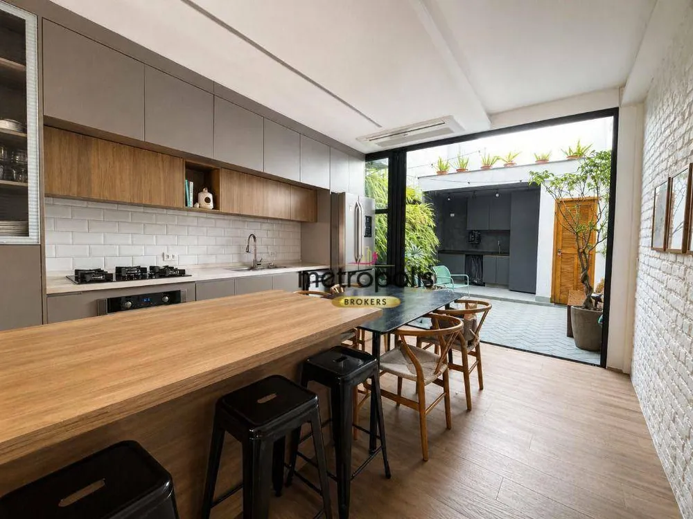 Sobrado, 2 quartos, 160 m² - Foto 1
