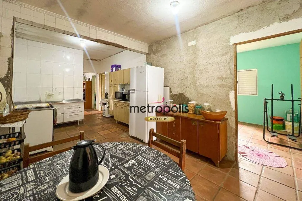 Casa, 3 quartos, 217 m² - Foto 3