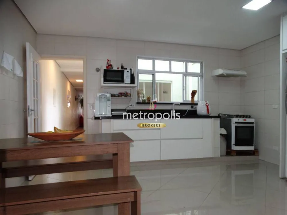 Sobrado, 3 quartos, 301 m² - Foto 4