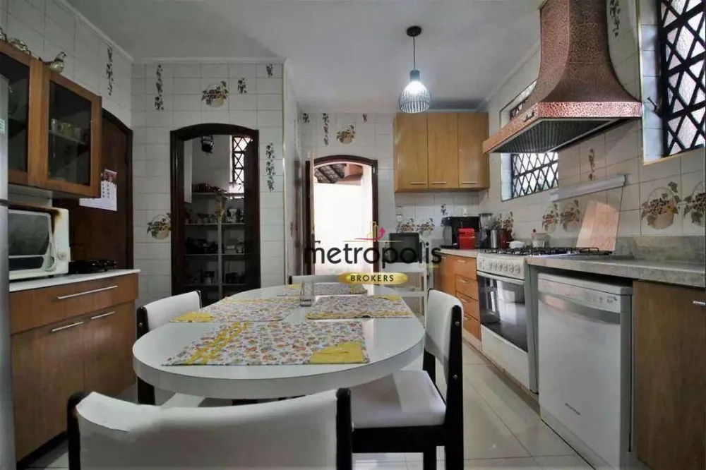 Sobrado, 6 quartos, 600 m² - Foto 4