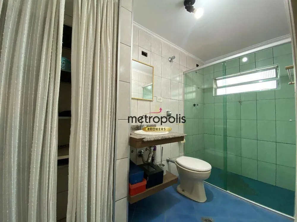 Sobrado, 3 quartos, 227 m² - Foto 1