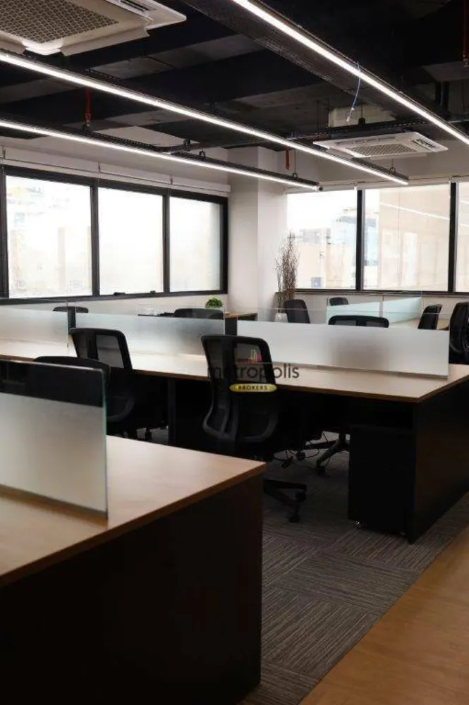 Sala-Conjunto, 300 m² - Foto 1