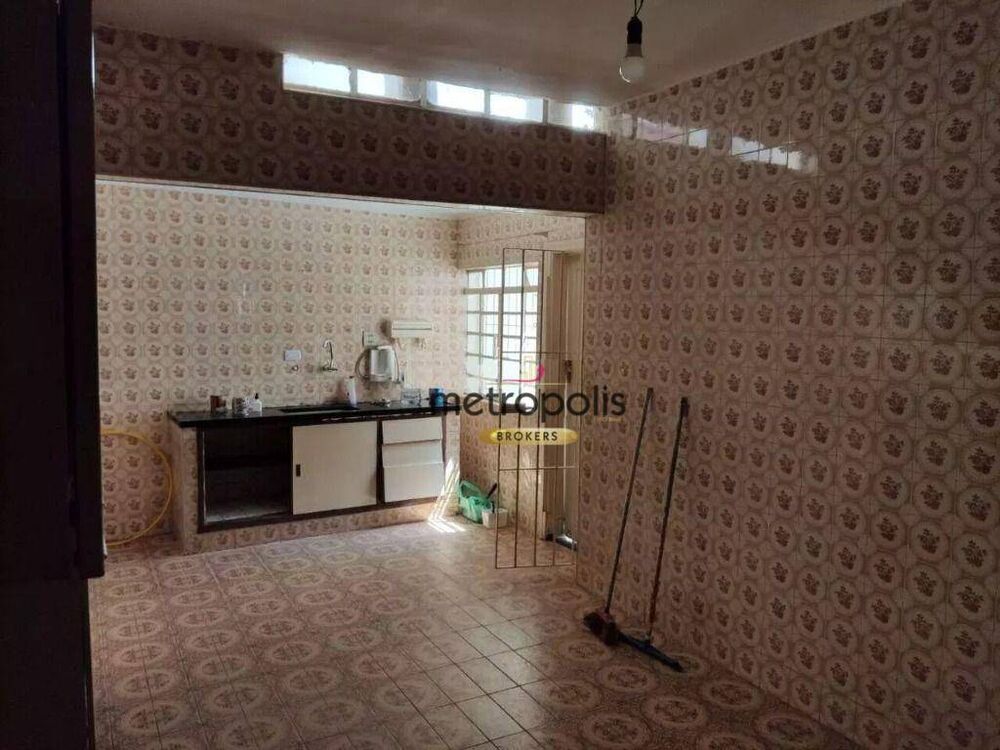 Casa à venda com 2 quartos, 100m² - Foto 2
