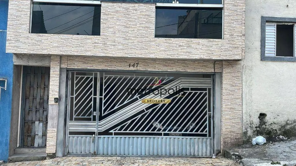 Sobrado, 3 quartos, 390 m² - Foto 1