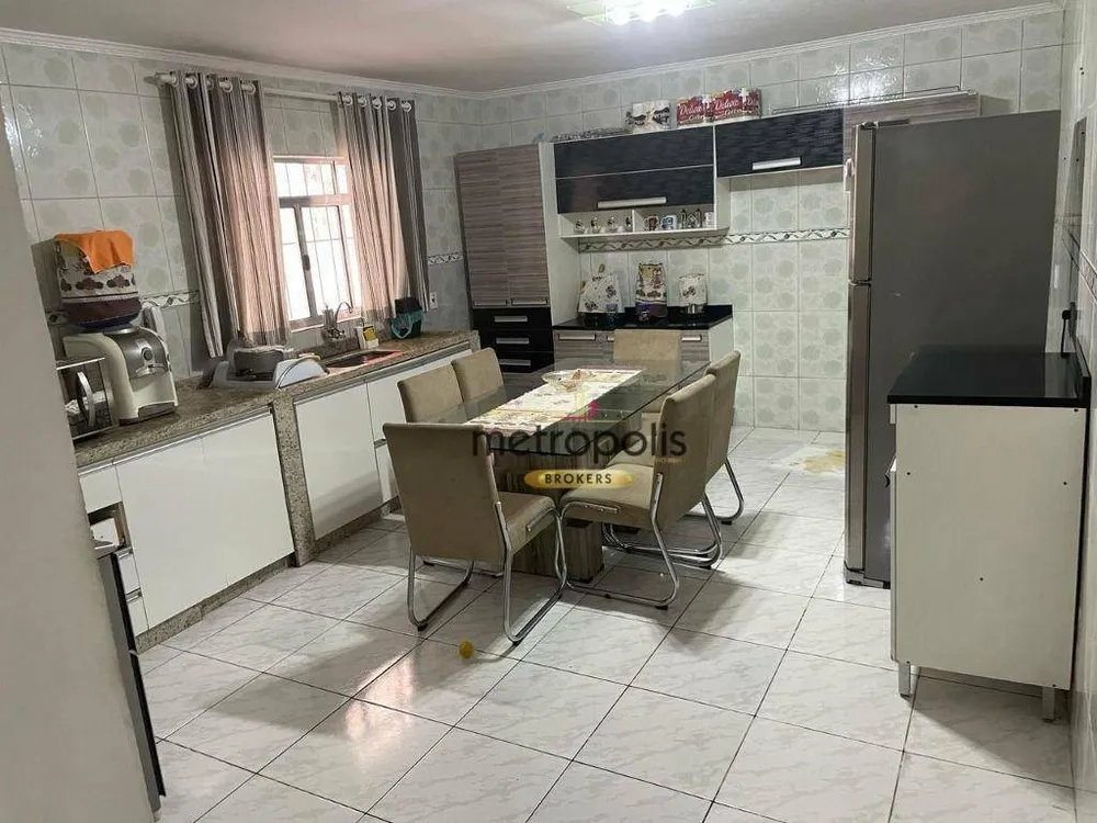 Sobrado, 3 quartos, 390 m² - Foto 2