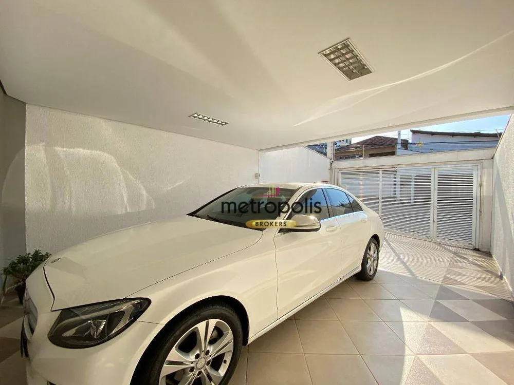 Sobrado, 3 quartos, 358 m² - Foto 1