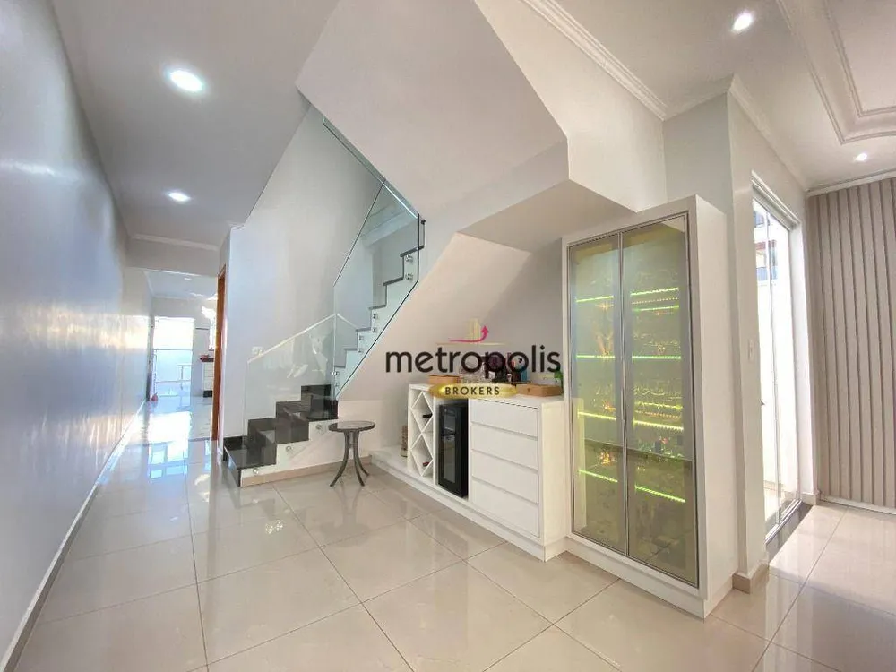 Sobrado, 3 quartos, 358 m² - Foto 2