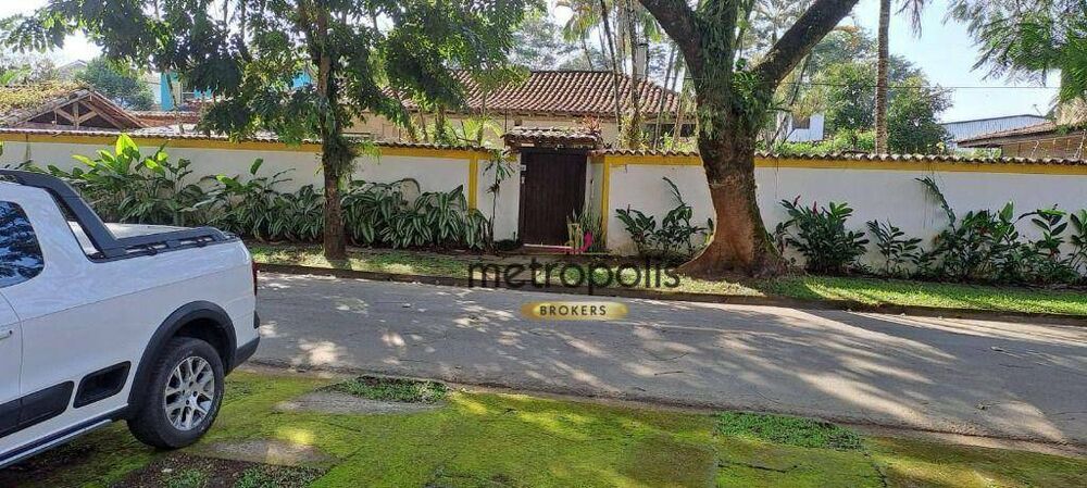 Casa à venda com 3 quartos, 358m² - Foto 4