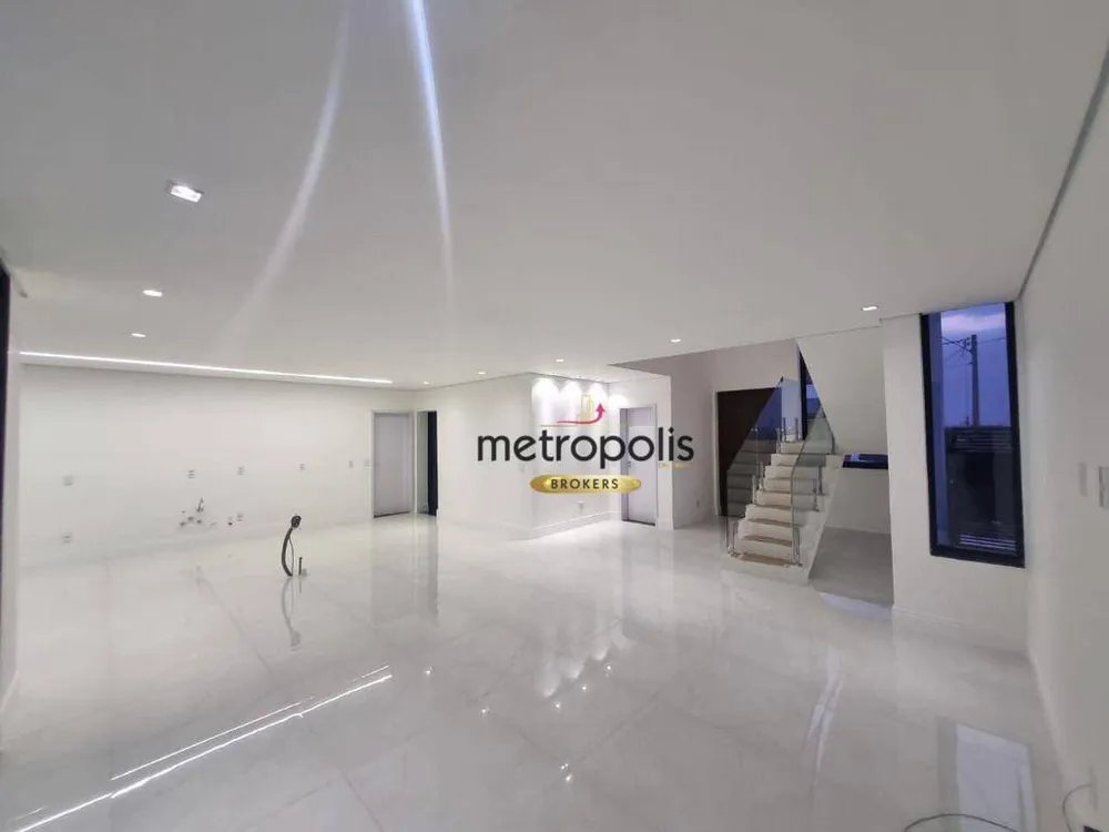 Sobrado, 3 quartos, 191 m² - Foto 1