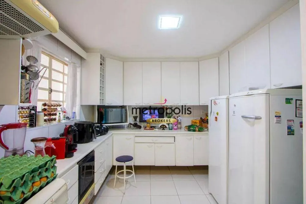 Sobrado, 2 quartos, 273 m² - Foto 2