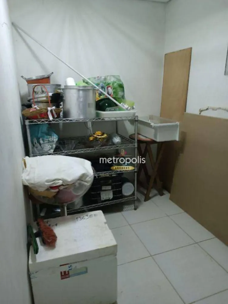 Sobrado, 8 quartos, 450 m² - Foto 2