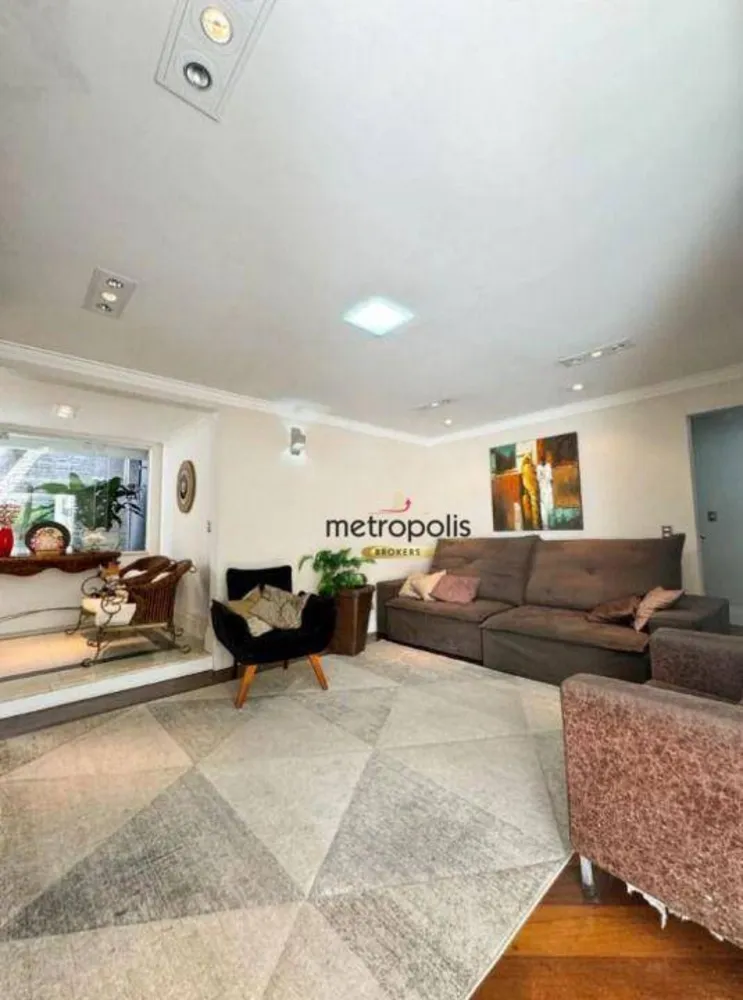 Sobrado, 4 quartos, 210 m² - Foto 1