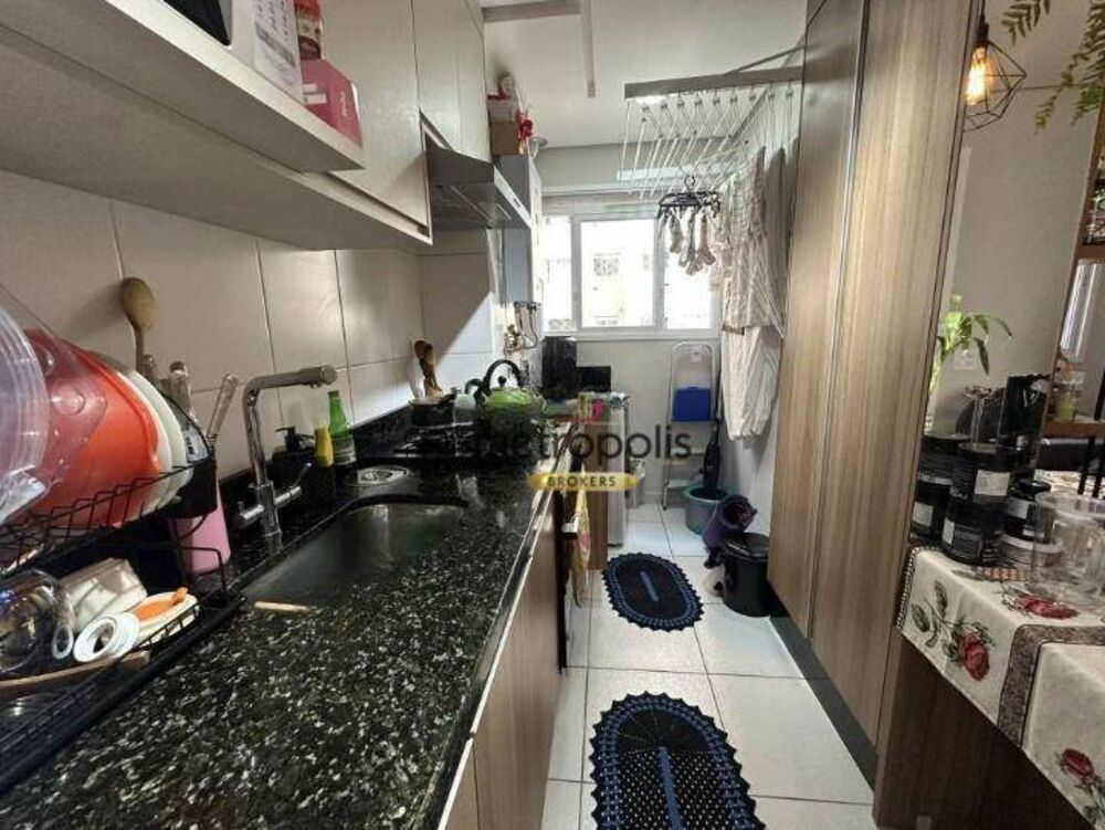 Apartamento à venda com 2 quartos, 43m² - Foto 5