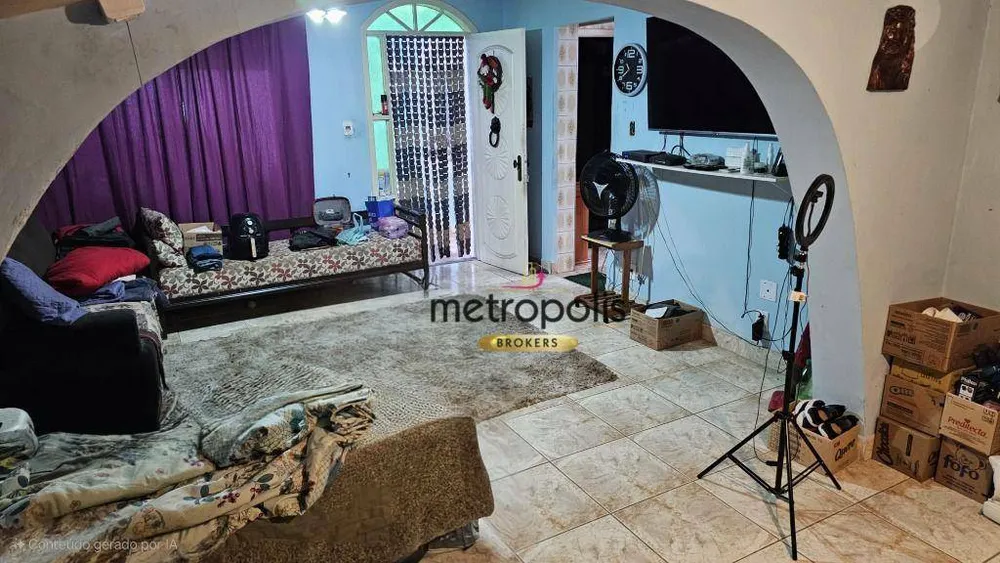 Casa, 3 quartos, 215 m² - Foto 1