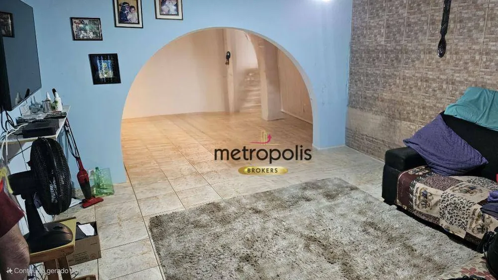 Casa, 3 quartos, 215 m² - Foto 2