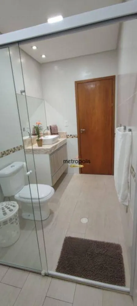 Sobrado, 3 quartos, 180 m² - Foto 1