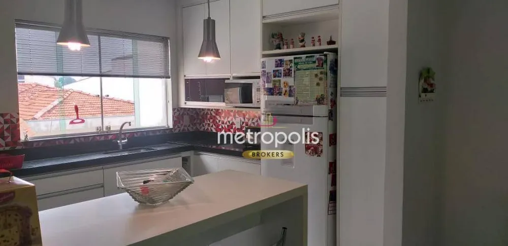 Sobrado, 3 quartos, 256 m² - Foto 2