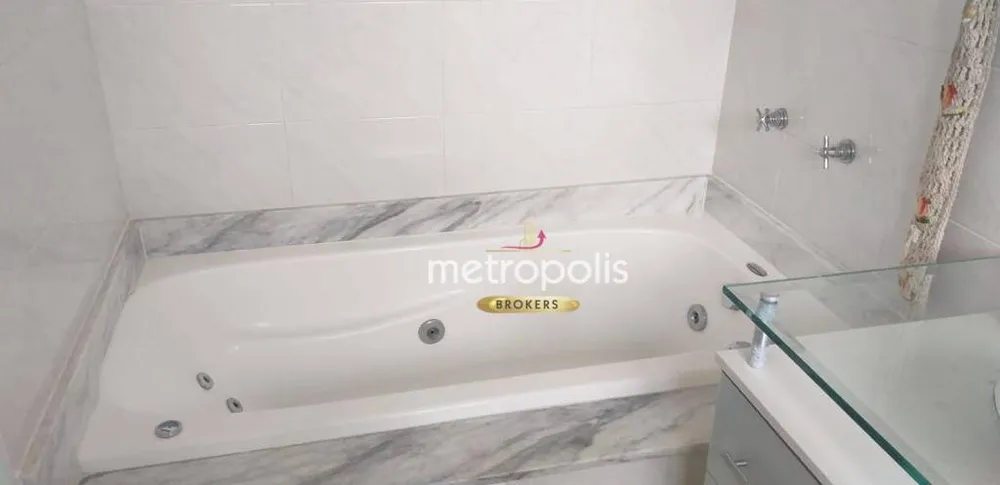 Sobrado, 3 quartos, 256 m² - Foto 1