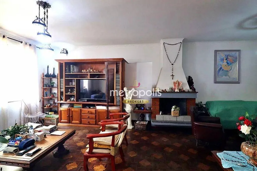 Sobrado, 3 quartos, 318 m² - Foto 1