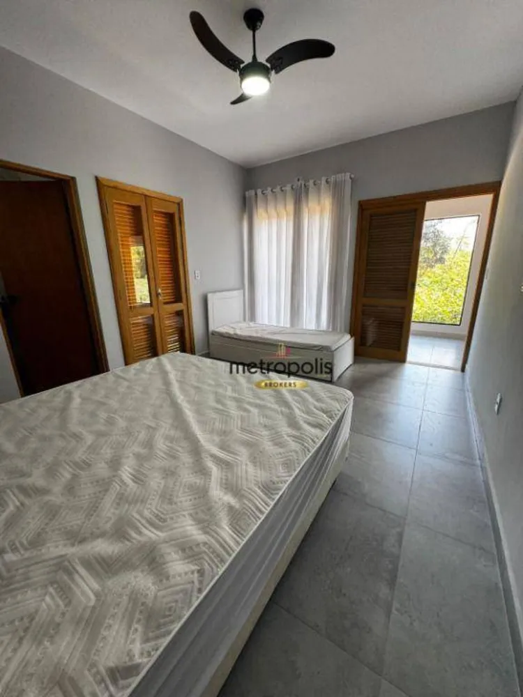 Chácara, 4 quartos, 910 m² - Foto 4