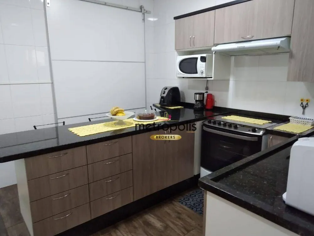 Sobrado, 3 quartos, 238 m² - Foto 2