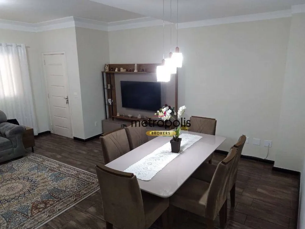 Sobrado, 3 quartos, 238 m² - Foto 2