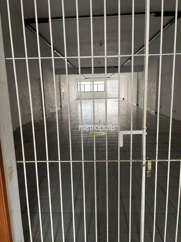 Prédio Inteiro, 2000 m² - Foto 1