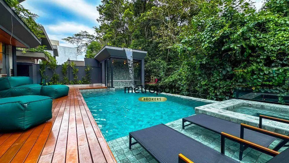 Sobrado, 5 quartos, 445 m² - Foto 4