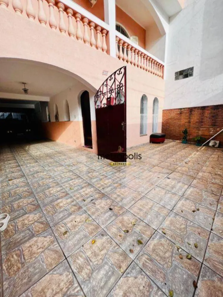 Sobrado, 3 quartos, 500 m² - Foto 1
