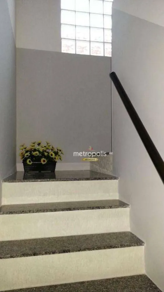 Sobrado, 3 quartos, 194 m² - Foto 2