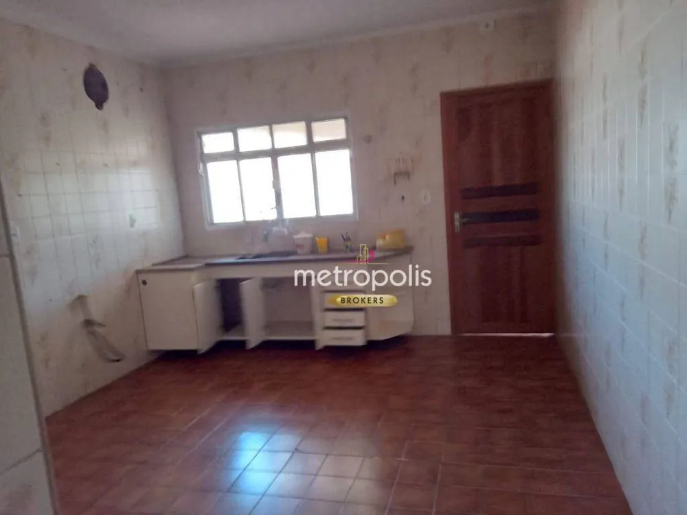 Casa, 3 quartos, 204 m² - Foto 2