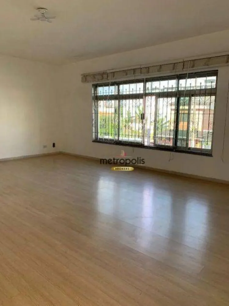 Sobrado, 3 quartos, 239 m² - Foto 1