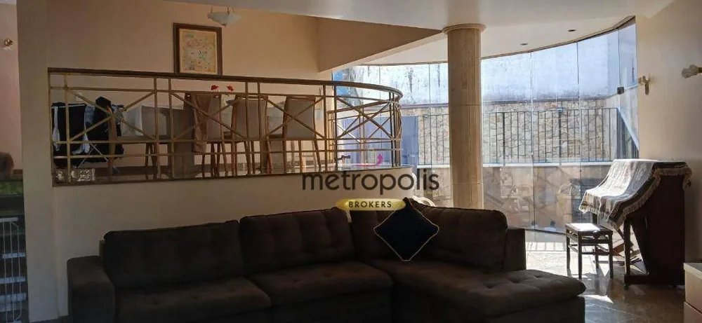 Sobrado, 3 quartos, 400 m² - Foto 1