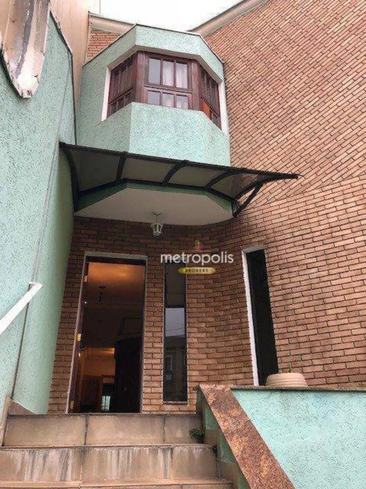 Sobrado, 2 quartos, 290 m² - Foto 1
