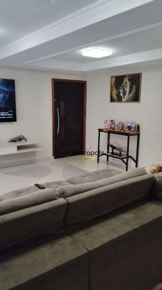 Sobrado, 3 quartos, 461 m² - Foto 1